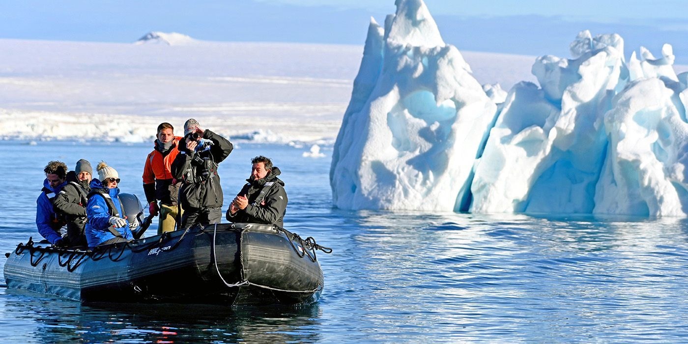SE_Zodiac_Antarctic_Peninsula