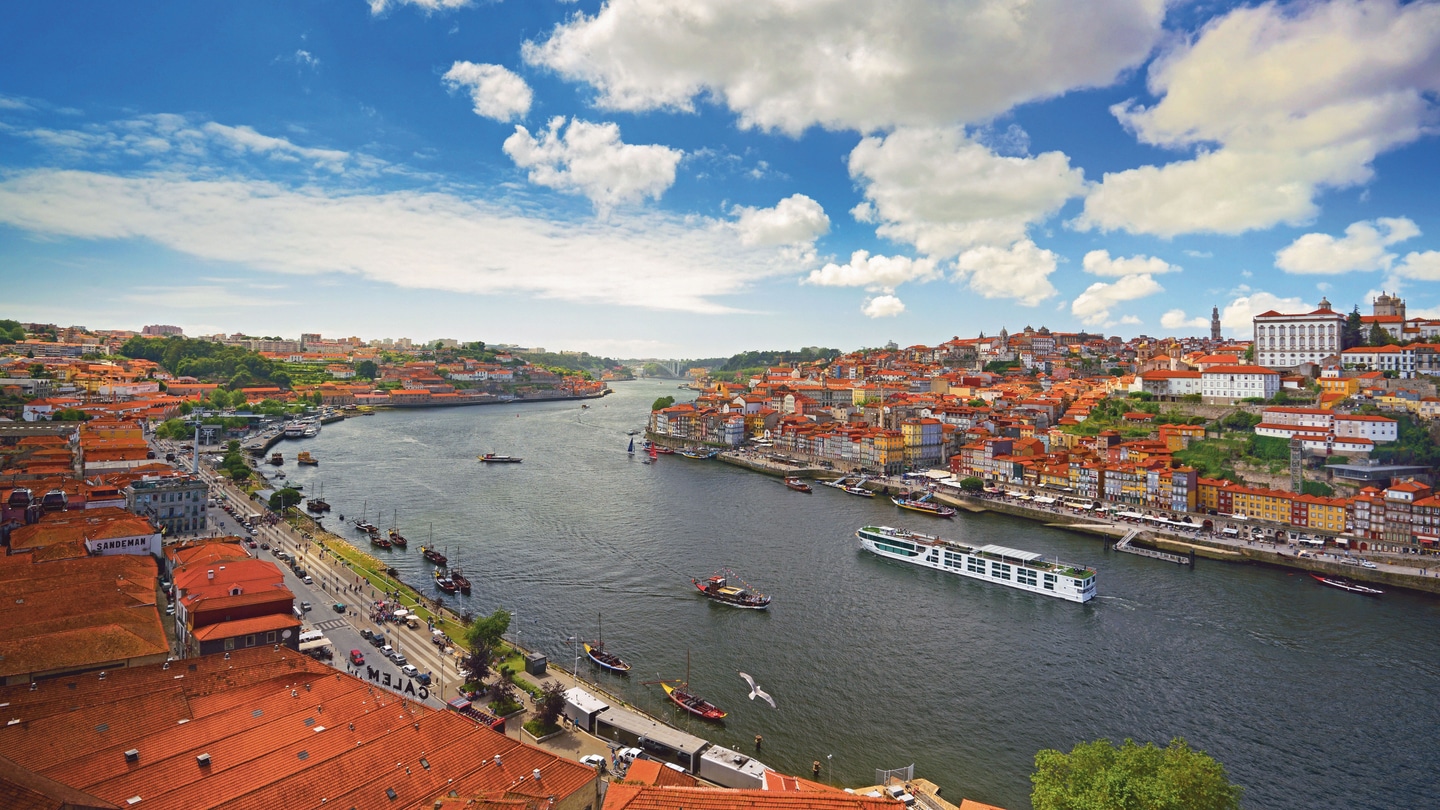 SCER Scenic Azure Porto Portugal Douro